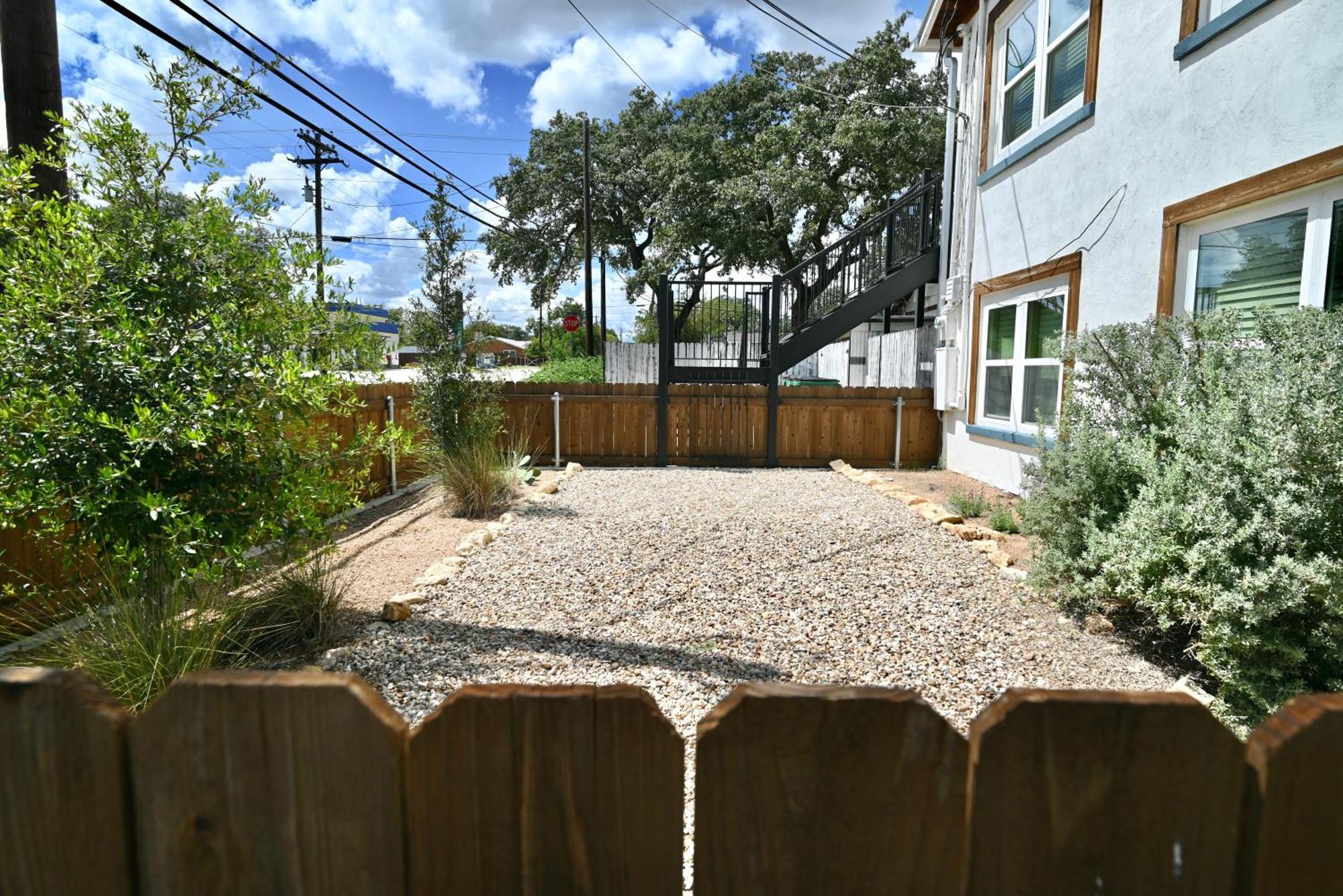 Blanco County Inn & Guesthouses エクステリア 写真