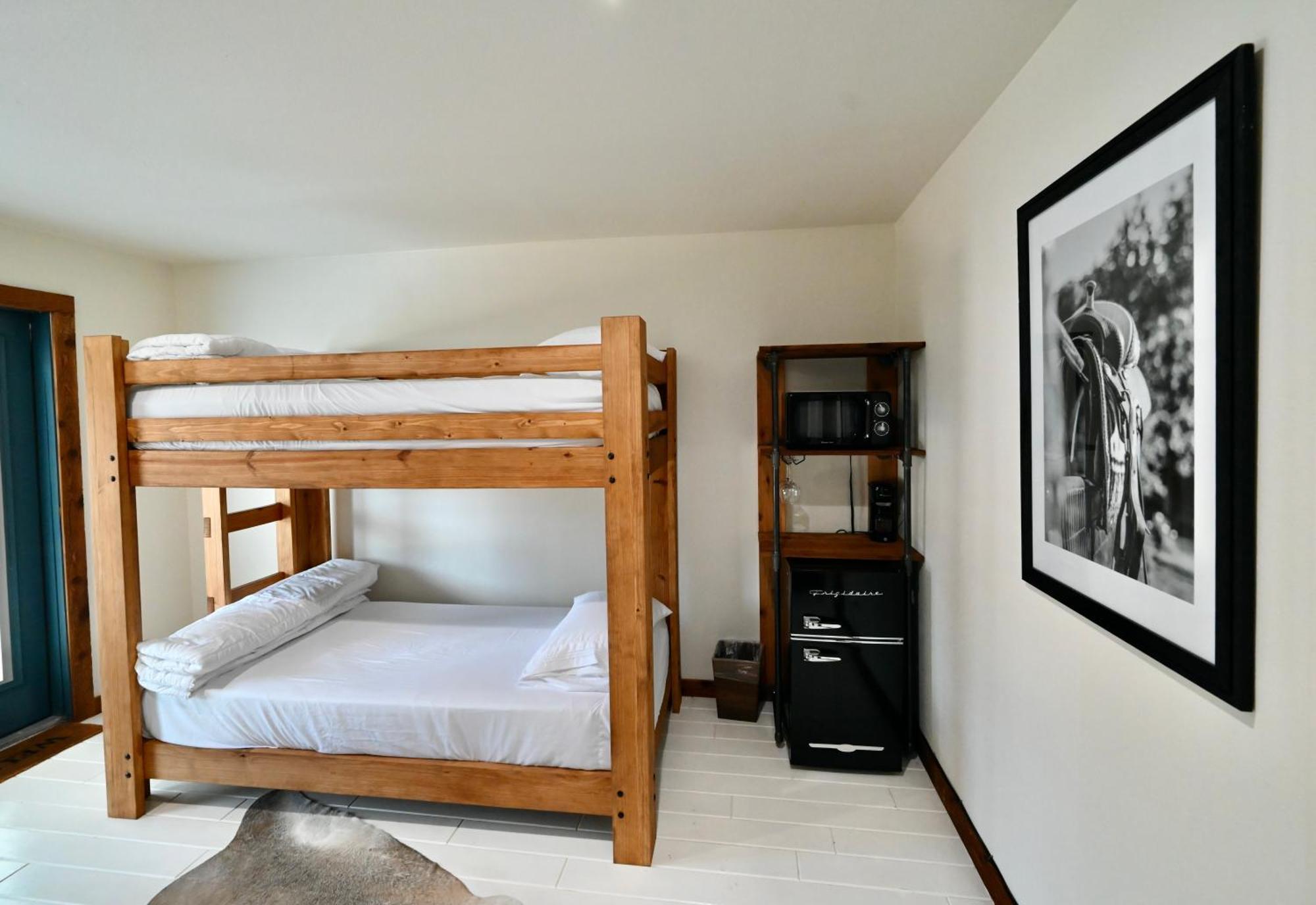 Blanco County Inn & Guesthouses エクステリア 写真