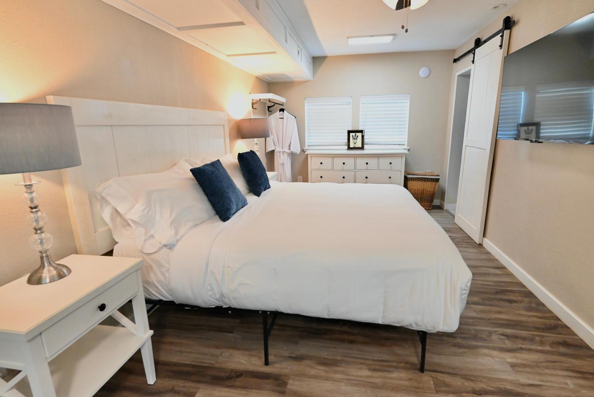 Blanco County Inn & Guesthouses エクステリア 写真