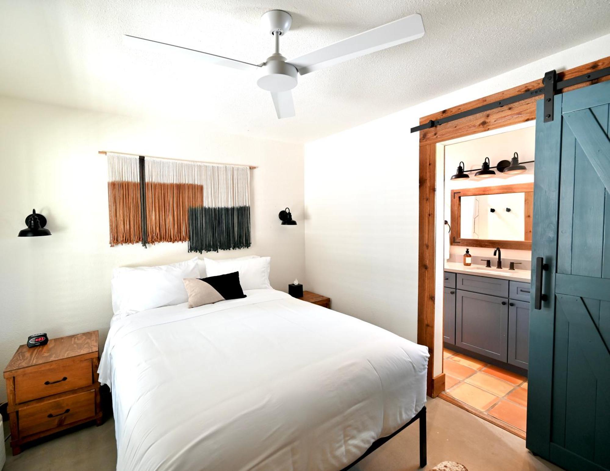 Blanco County Inn & Guesthouses エクステリア 写真