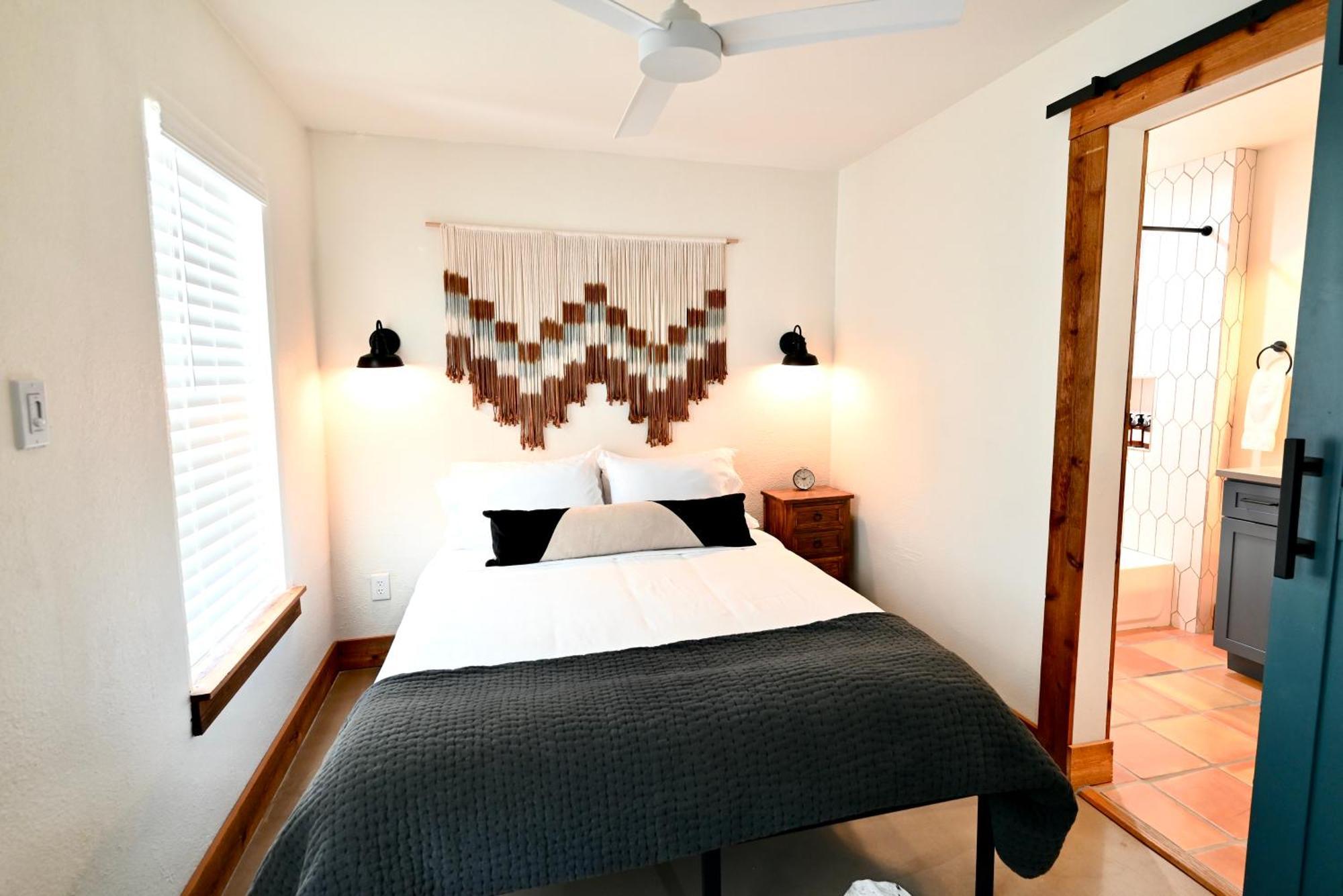 Blanco County Inn & Guesthouses エクステリア 写真